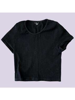 Urban Outfitters Out From Under Black Ribbed Crop Tee Short Sleeve M/L